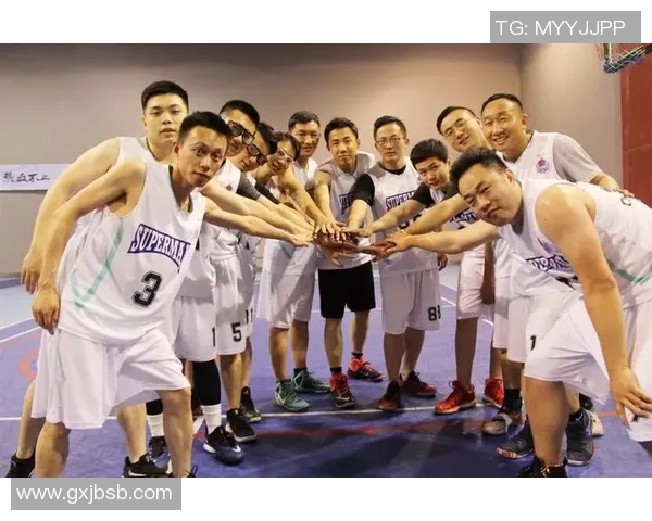 南京篮球队在篮球团队协作排行榜中荣获第四名展现出色团队精神与默契配合